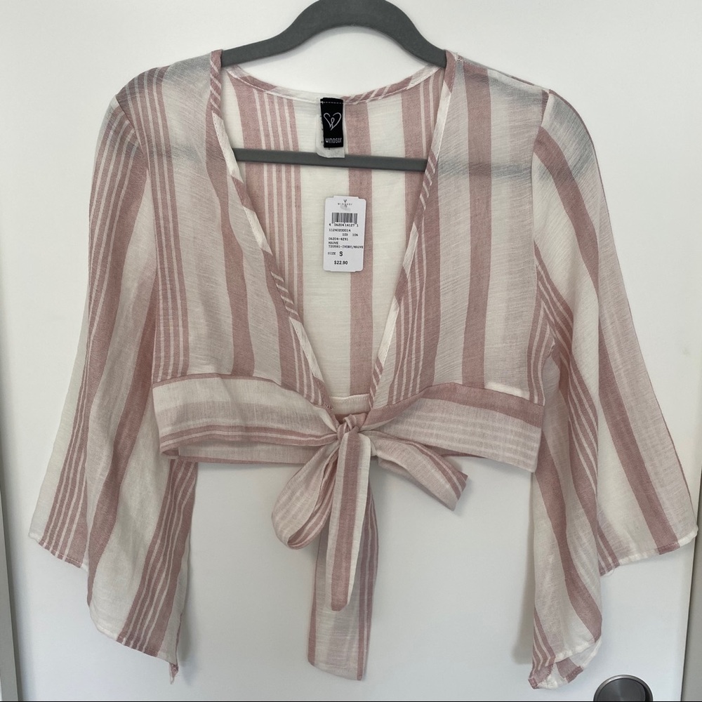 Windsor Flowy Tie-Front Crop Top